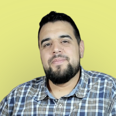 uc_stacked_images_elementor_563e2cb_item1